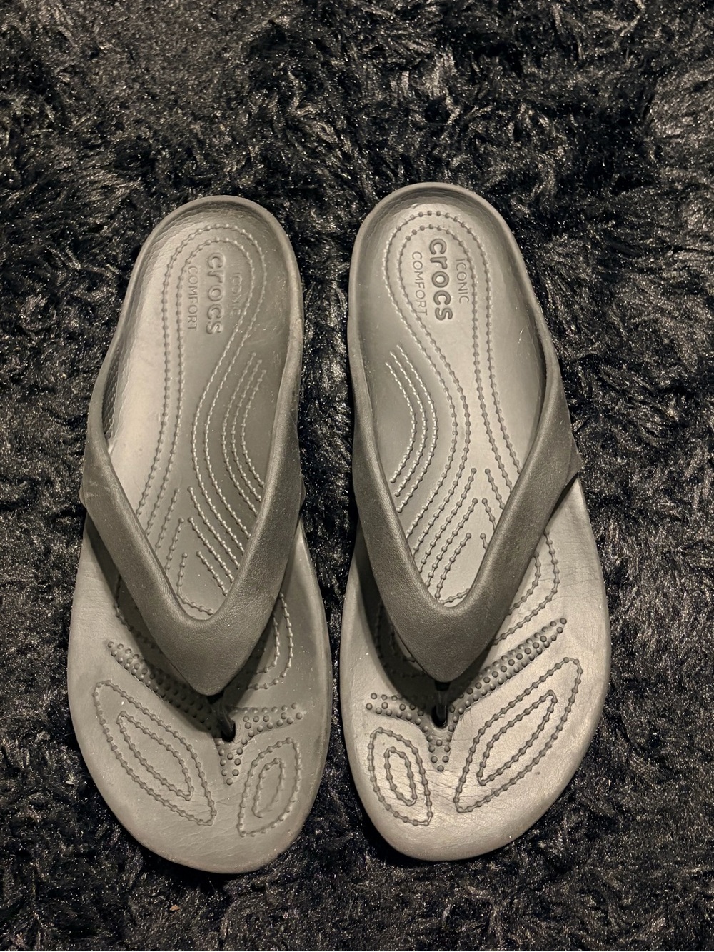CROCS Women's Gray Flip Flop Sandals
